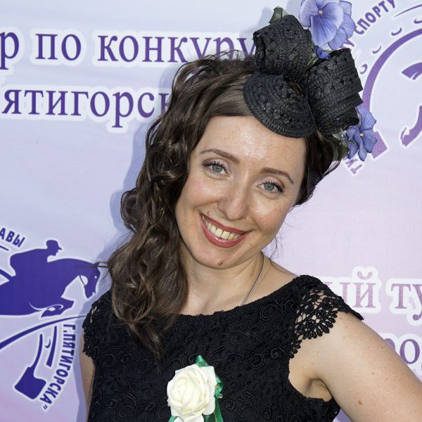 Oksana-Molodenkova-tanjobana