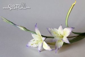 silk-flowers-burlakova-elena-5 Ученическая работа Елены Бурлаковой