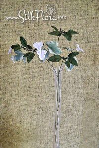 silk-flowers-dovgal-olga-29 Ученическая работа Ольги Довгаль