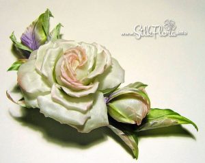 silk-flowers-kochetkova-larisa-10 Ученическая работа Ларисы Кочетковой