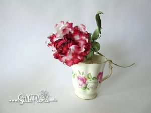 silk-flowers-kudina-victoria-2 Ученическая работа Кудиной Виктории