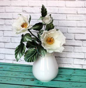 silk-flowers-nazarova-00027 Ученическая работа Валентины Назаровой