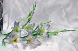 silk-flowers-suhoparova-margarita-2 Ученическая работа Маргариты Сухопаровой