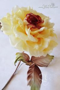 silk-flowers-zadorozhnaya-galina-133 Ученическая работа Галины Задорожной