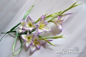 silk-flowers-zadorozhnaya-galina-59 Ученическая работа Галины Задорожной